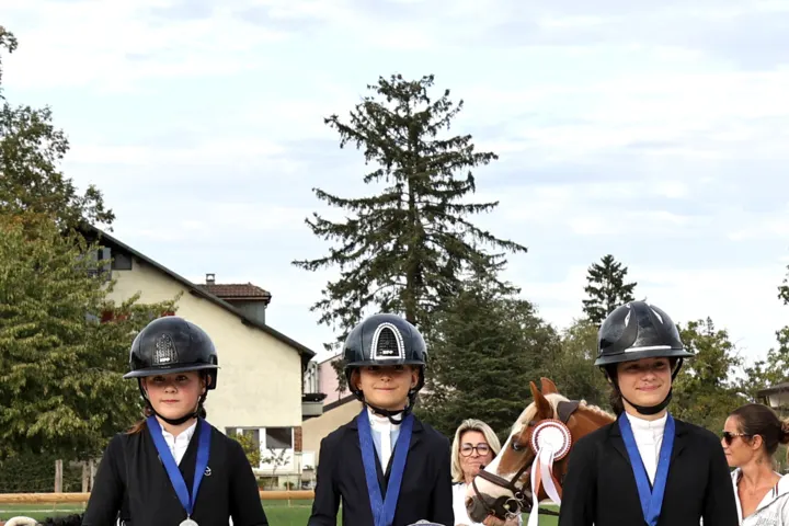 Championnat romand de Saut 2026 - Podium Poneys ABC